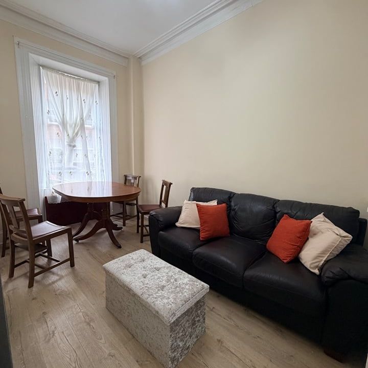 2 Bed Flat, Fairlie Park Drive, G11 - Photo 1