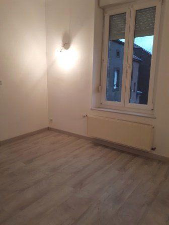 Appartement 3 pièces à Mont-Saint-Martin - Photo 2