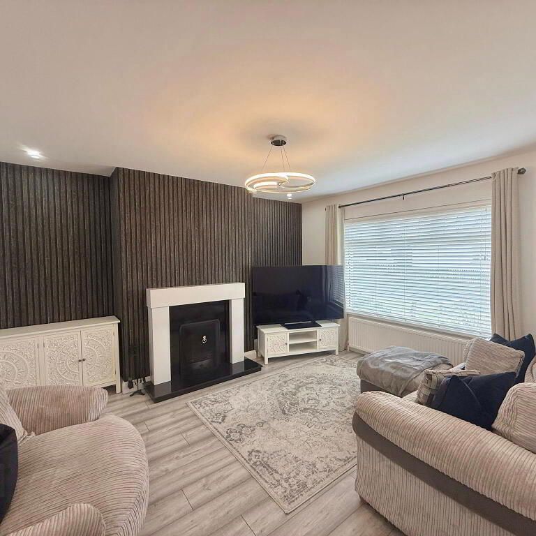 29 Loguestown Park, Coleraine, BT52 2HR - Photo 1