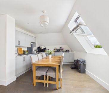 Sycamore Road, Amersham, Buckinghamshire,HP6 - Photo 4