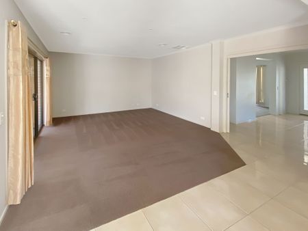 7 Moseley Street, Alfredton - Photo 3