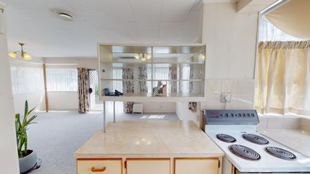 City Centre - 2 Bedrooms - Photo 3