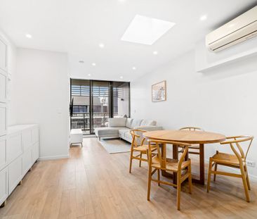 Brilliant Furnished Rise Apartment With Parking - Photo 1