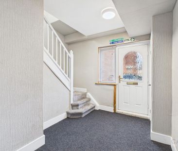 4 bedroom house of multiple occupation to rent - Photo 3