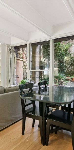 Cambridge Street, London, SW1V flat to rent - Photo 1