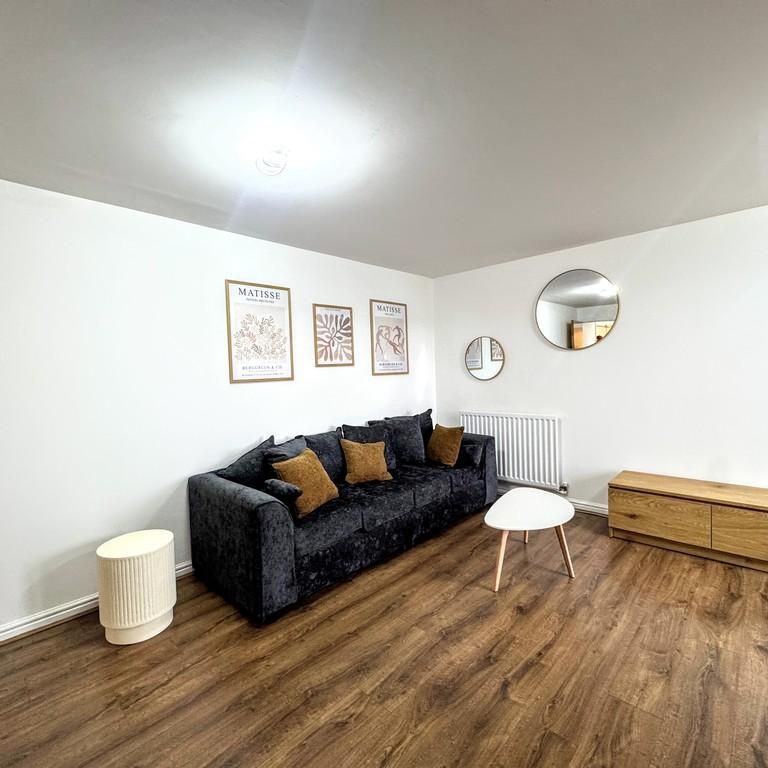 1 bedroom apartment to rent - Photo 1