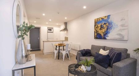 2 bedroom apartment - Photo 3