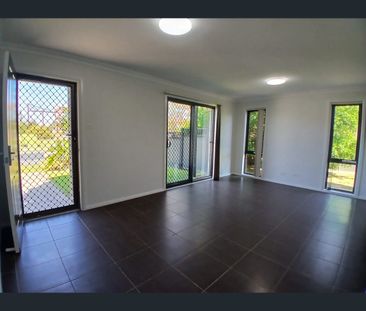 30 Gilroy Street, Ropes Crossing, NSW 2760 - Photo 1