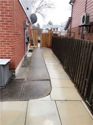 For Lease - 82 Apache Trail Unit# Second Or Third Bedroom, Toronto, Ontario - Photo 1