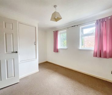 Kitter Drive, Staddiscombe, Plymouth, Devon, PL9 - Photo 4