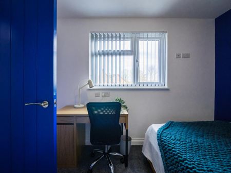 1 bedroom in a house share to rent - Photo 5