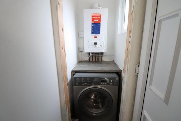 3 bedroom terraced house to rent - Photo 1