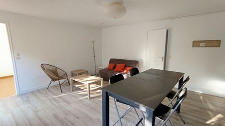 Location Appartement 3 pièces 47m² ST MALO 35400 - Photo 2
