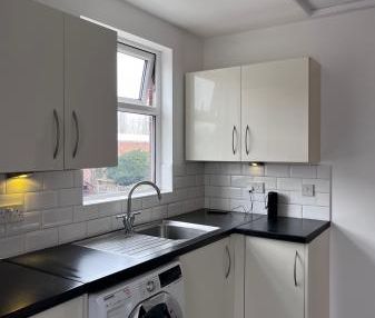 Anglesey Road, Burton upon Trent, DE14 - Photo 5