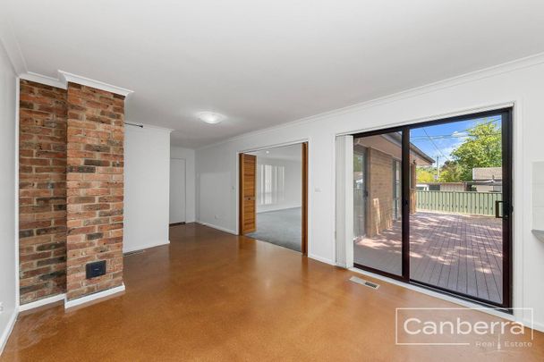 28 Kalgoorlie Crescent, Fisher ACT 2611 - House For Rent | Domain - Photo 1