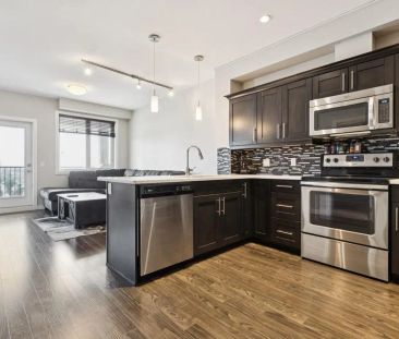 Essence at Windermere South Furnished Suite — 1 bedroom - Photo 5