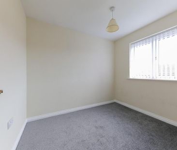 4 bedroom detached house to rent - Photo 4