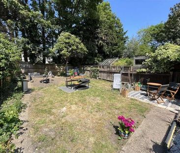 Manor Road, Wimbledon Chase, SW20 - Photo 5