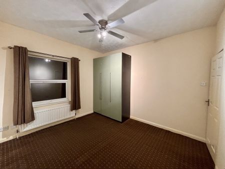 BearwoodHillRoad, BURTON-ON-TRENT - Photo 4