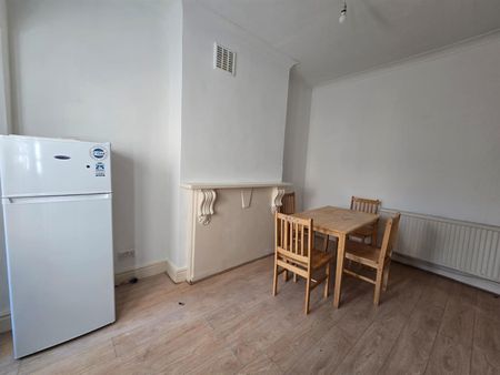 Breakspears Road, London SE4 - Photo 2