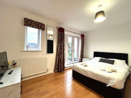 Robert Parker Road, Reading, Berkshire, RG1 - Photo 4