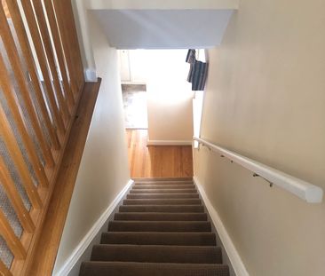 For Lease - 256 McConvey Drive, Richmond Hill, Ontario - Photo 6