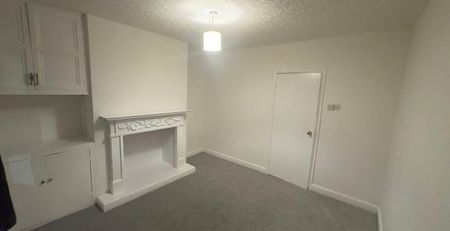 Flaxpiece Road, Clay Cross, Chesterfield, S45 9HB - Photo 2