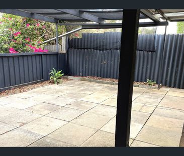 24 Morley Street, Maddington, WA 6109 - Photo 4