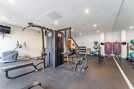 For Lease - 2511 LAKESHORE Road Unit# 716, Oakville, Ontario - Photo 2