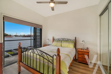 2/179 Mitchell Street, Stockton NSW 2295 - Apartment For Rent | Domain - Photo 2