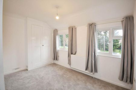 3 bedroom semi-detached house to rent - Photo 3