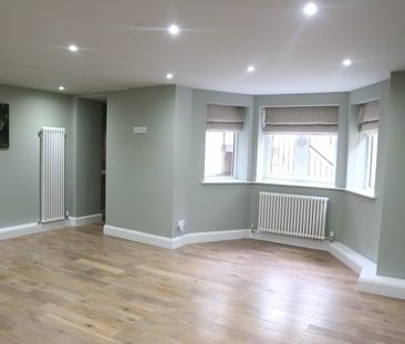 Room in a Shared Flat, Loampit Hill, SE13 - Photo 2