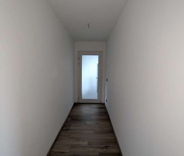 Moderne 5 Zimmer Wohnung im Mischgewerbegebiet - Photo 1