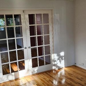 Grand 4 1/2 dans un un triplex à Longueuil. - Photo 2