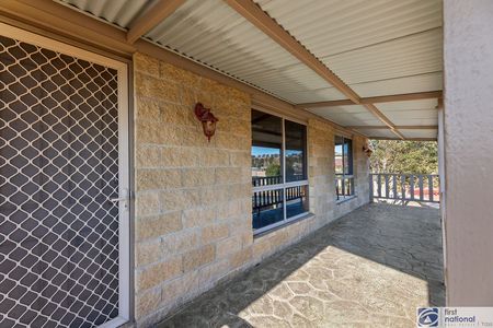 16 Walker Place, Yass NSW 2582 - House For Rent | Domain - Photo 3