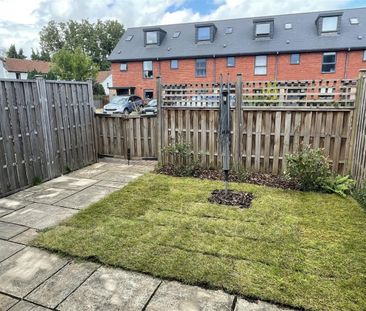 High Street, Cam - Photo 6