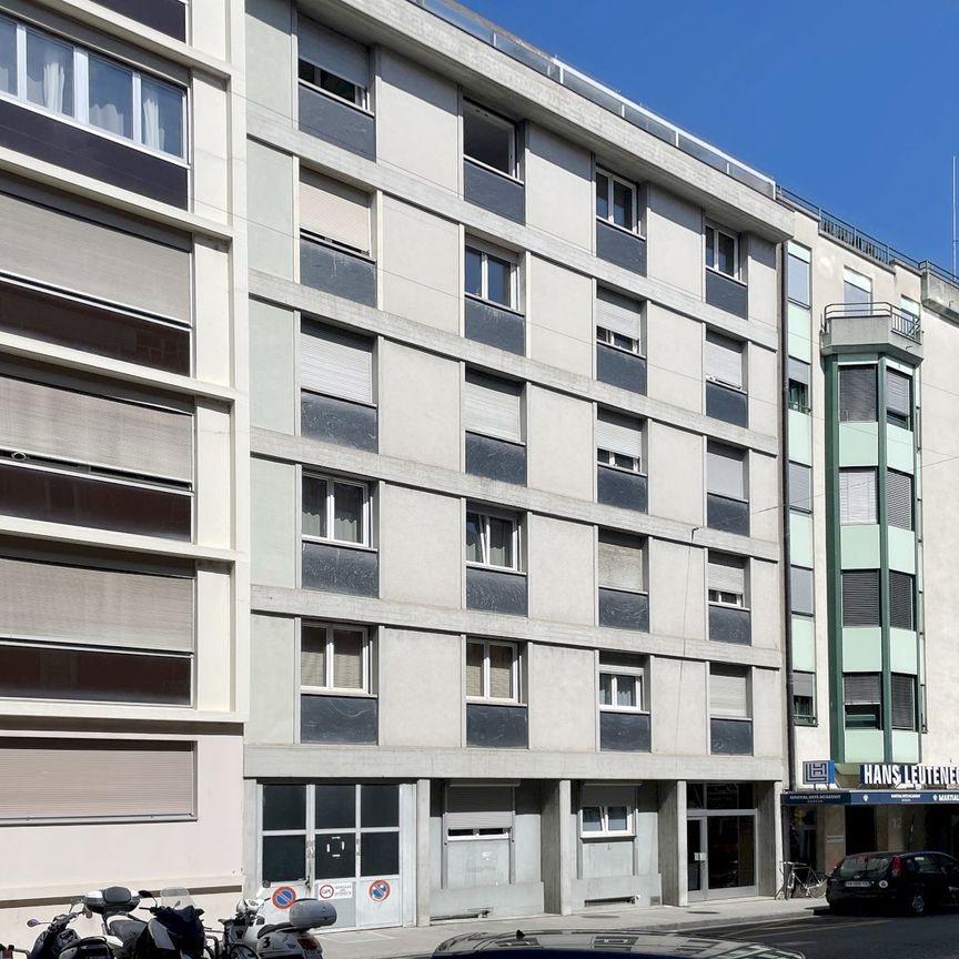 Rue Jean-Charles Amat 14 - Photo 1