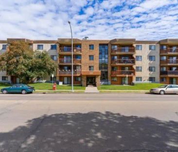 Westmoreland Apartments | 10129 163 Street NW, Edmonton - Photo 1