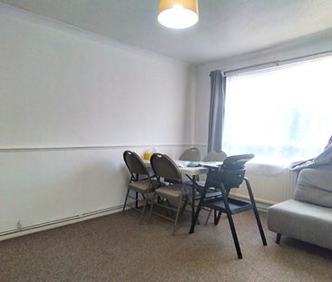 Gainsborough Road, Hayes - Photo 2