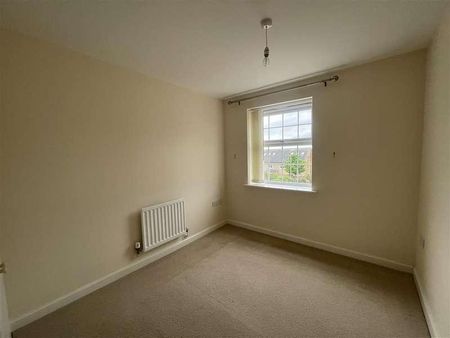 Ivy Bank Close, Penistone, Sheffield, S36 - Photo 3