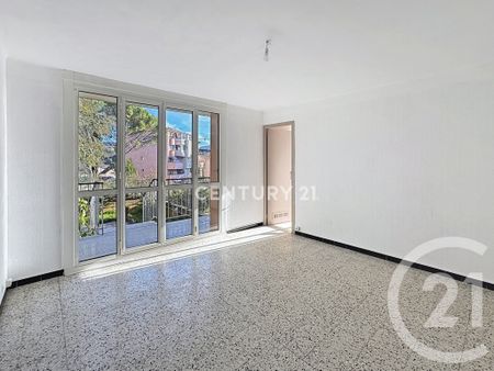 Location Appartement 4 pièces 75m² AUBAGNE 13400 - Photo 4