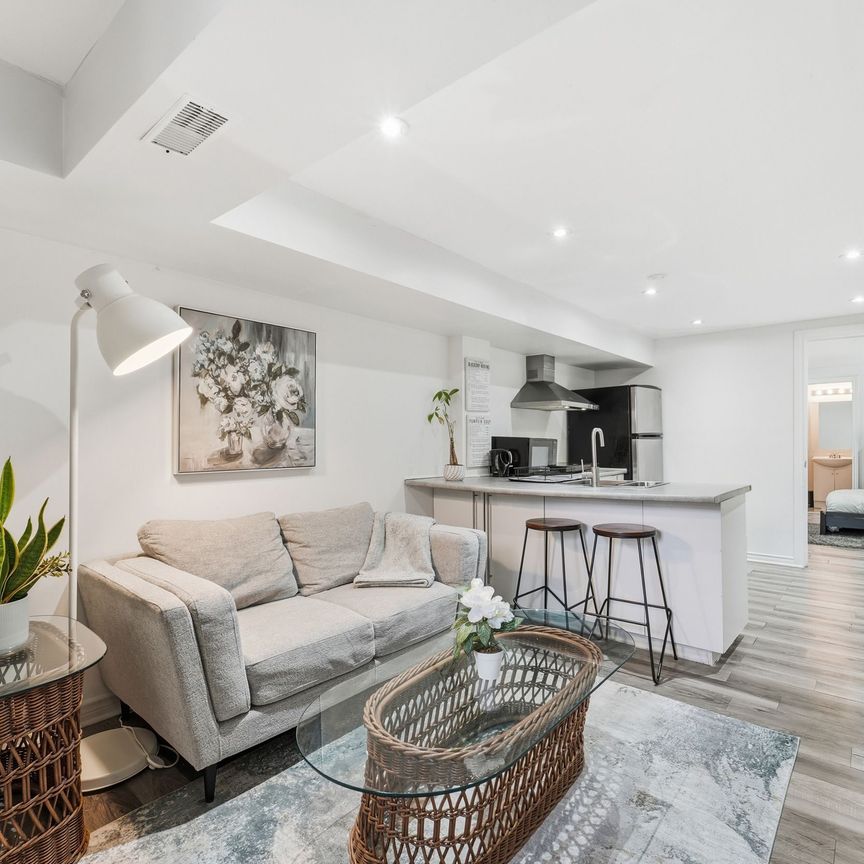 For Lease - 2825 St. Clair Avenue Unit# Lower, Toronto, Ontario - Photo 1