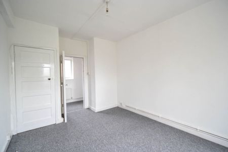2 Bed Flat, Hamstead Court, B19 - Photo 2