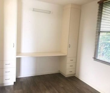 3 Chibnall St, Port Elliot SA 5212 - House For Rent | Domain - Photo 6