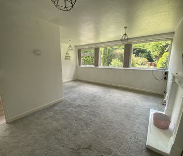 St Marys Mount, Cottingham - Photo 1