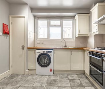 Trott Street, London, SW11 - Photo 6