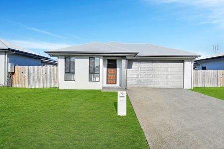 9 Clementine Street, Mount Low QLD 4818 - House For Rent | Domain - Photo 3