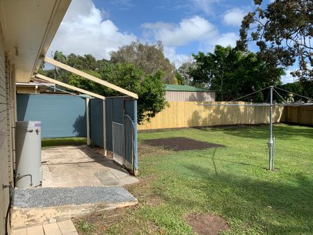 5 Howlett Street, QLD 4655, Urangan - Photo 3