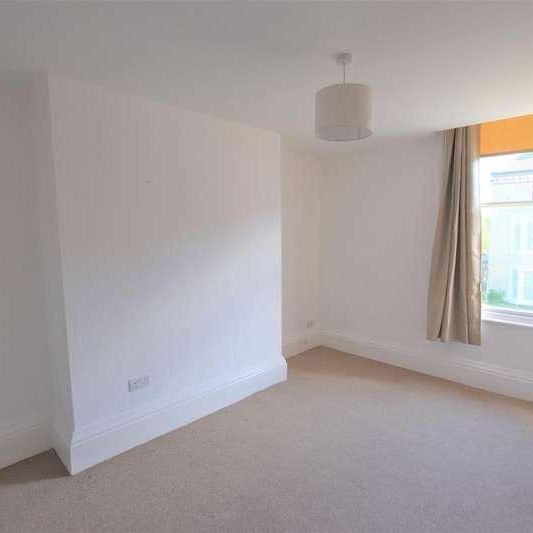 Westbourne Grove, YO11 - Photo 1