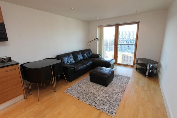 La Salle, Leeds City Centre, LS10 1NW - Photo 1